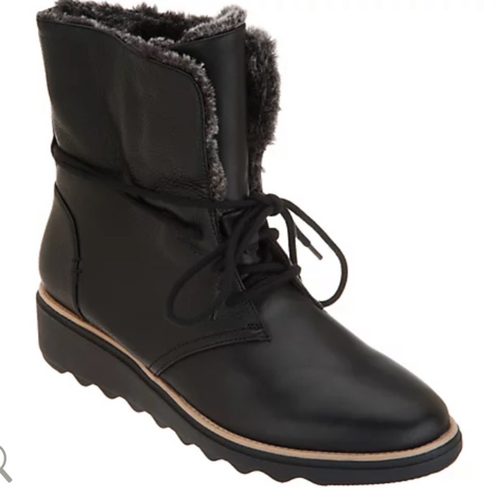 Clarks Leather Lace-Up Winter Boots